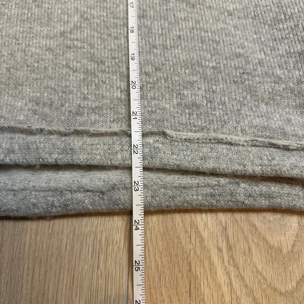 SUNDANCE Mountain Retreat Wool‎ Blend Wide Bell Sleeve Sweater Gray Size M Boho - Picture 7 of 8